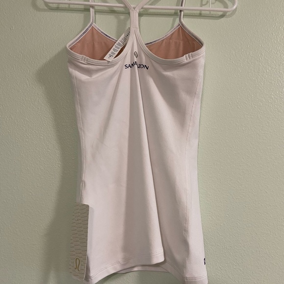 NWT Lululemon Power Y Top - Picture 2 of 10